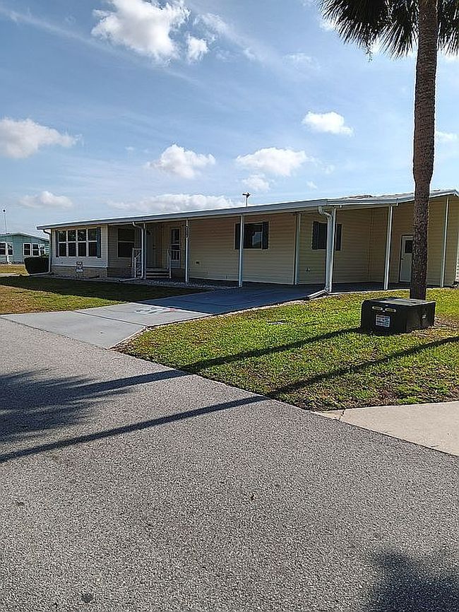 Photo of 3238 Antilles Rd #41, Lake Wales, FL