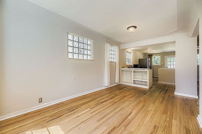 Photo of 1355 S Pennsylvania St, Denver, CO