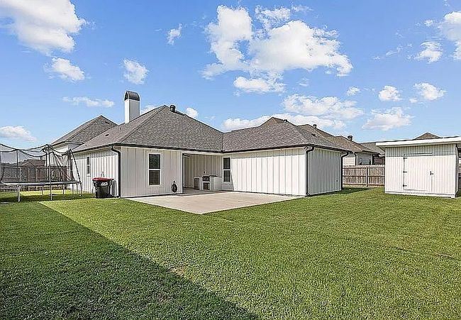 Additional photo 1 of property located at 303 San Marcos Dr