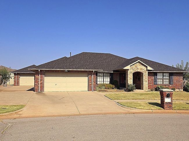 8517 Sw 39th St, Oklahoma City, OK