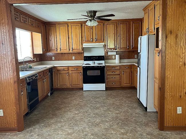 Photo of 424 Cannon Rd, Batesville, MS
