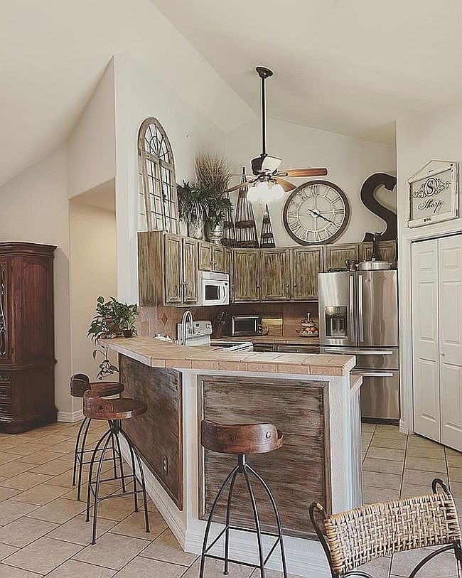 Additional photo 1 of property located at 3000 4th St