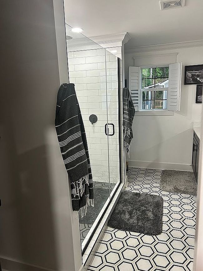 Image of 107 Lee Ct
