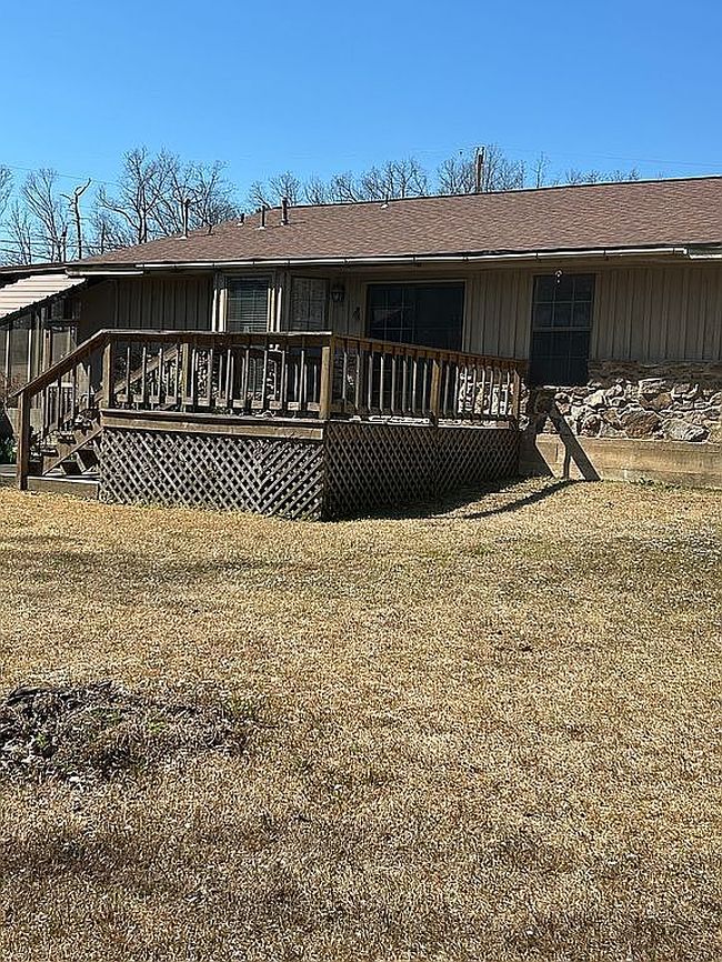 Image of 1105 Woodcrest Dr