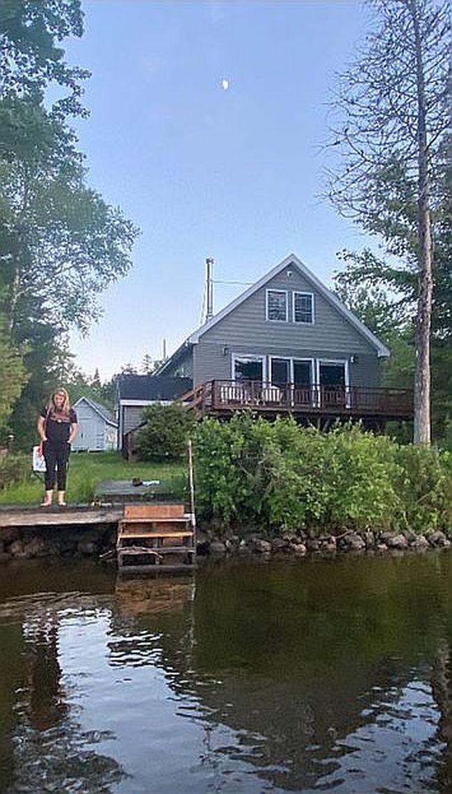 Photo of 69 Shady Ln, Lincoln, ME