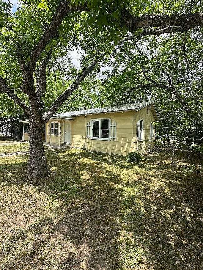 Image of 308 Crisswell St