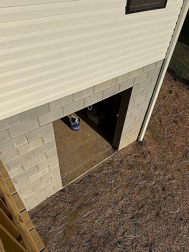 Image of 43 Dallas Ln
