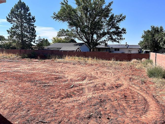Photo of 42 E Sedona Valley Rd, Kanab, UT
