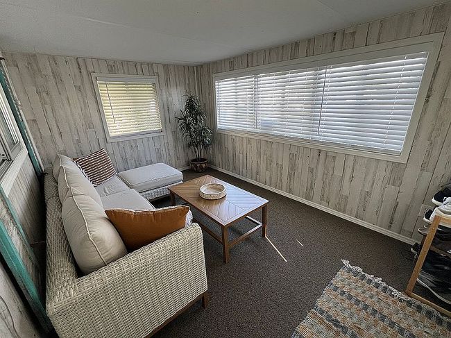 Image of 1004 52nd Avenue Ln W