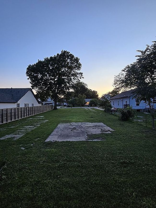 718 S Shawnee Ave, Bartlesville, OK