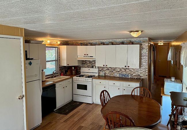 Photo of 2772 S Tamarac Dr, Ludington, MI