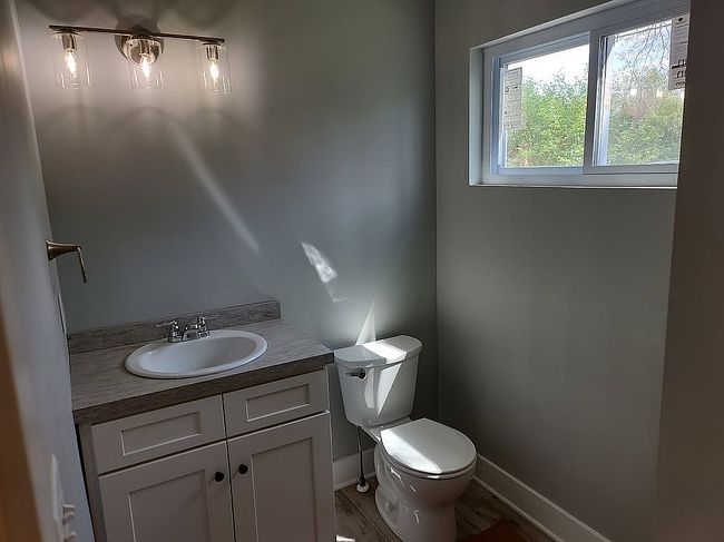 Image of 1124 7th St Nw
