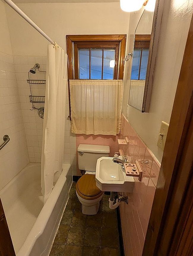 Photo of 620 E 21st St, Buena Vista, VA