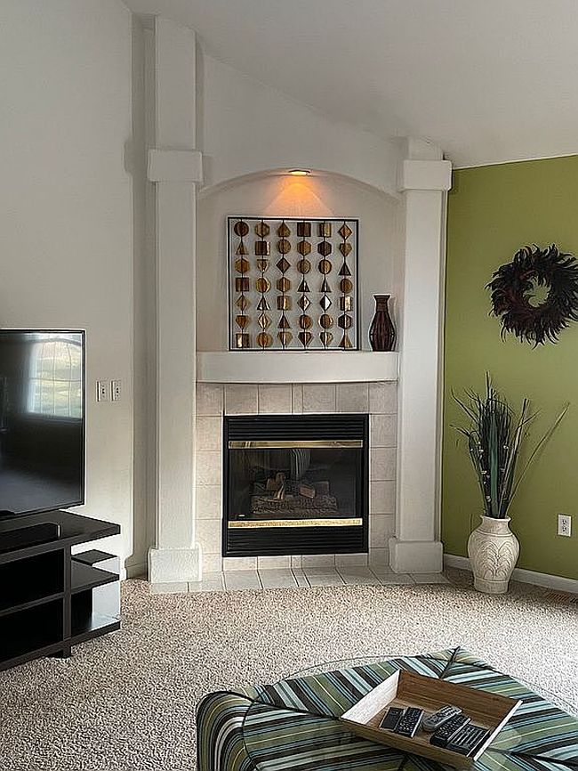 Photo of 602 Bridgeview Dr, Perrysburg, OH