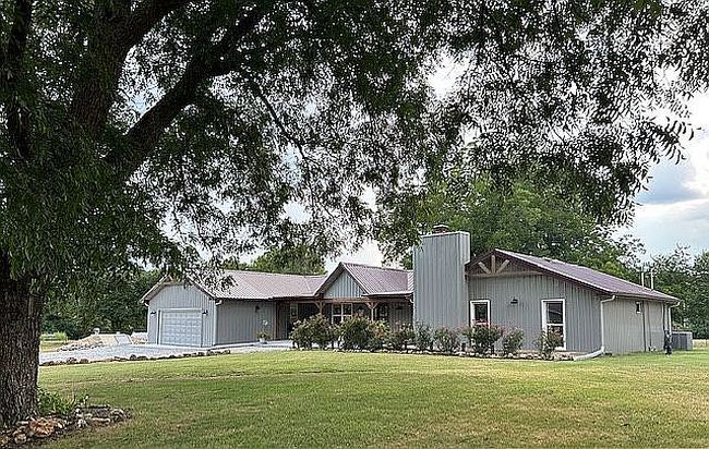 Photo of 24590 S 600th Rd, Grove, OK