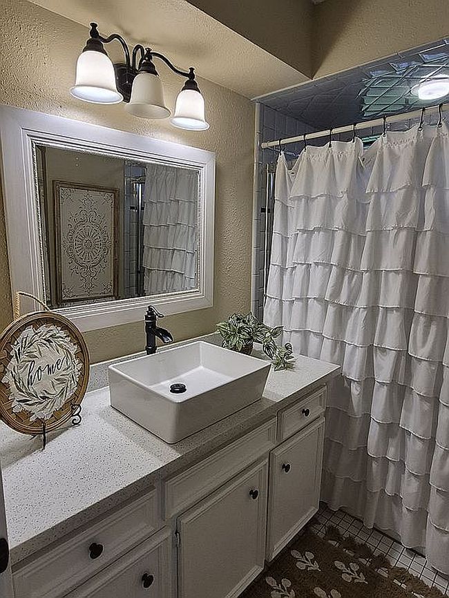 Photo of 13303 Bay Place Dr, Beach City, TX