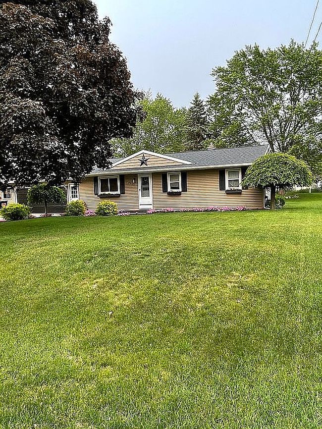 Photo of 1306 Carol Dr, Hudsonville, MI