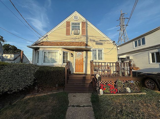 Photo of 82 Westcott St