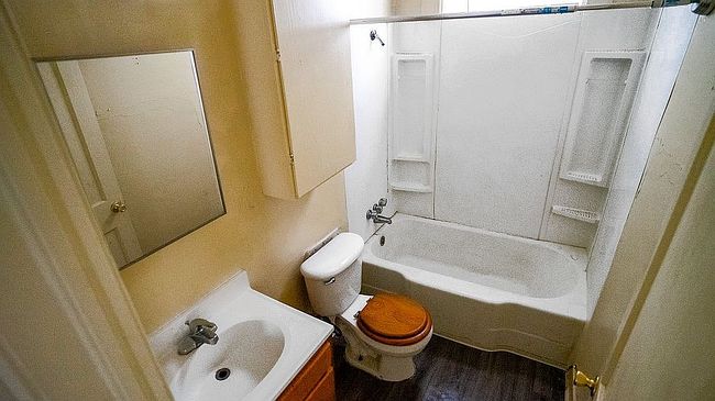 Image of 223 Donald St