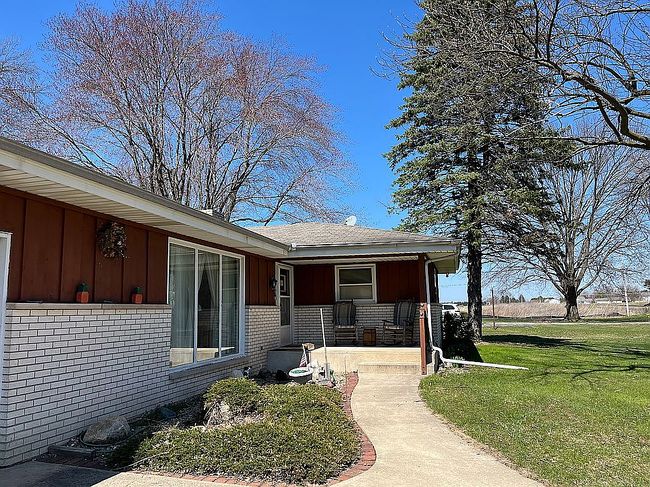 Image of 50813 N Mayflower Rd