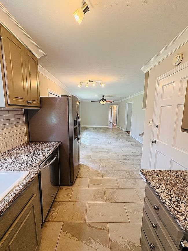 Photo of 309 Betty Jo Dr, Valdosta, GA