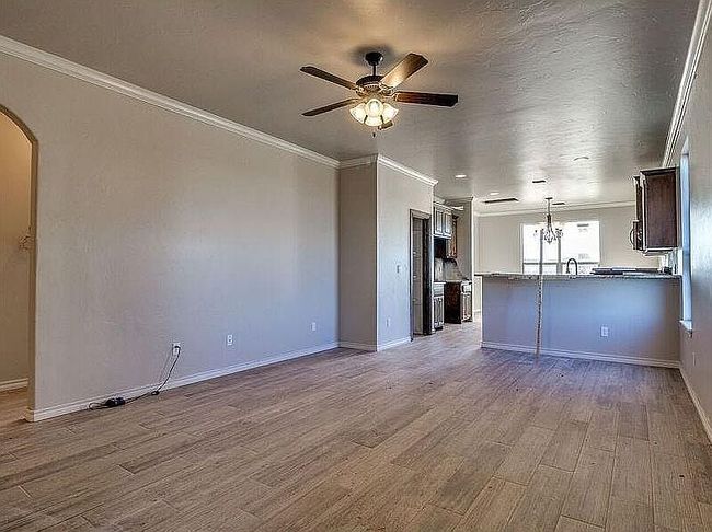 Additional photo 3 of property located at 8348 Nw 137th St