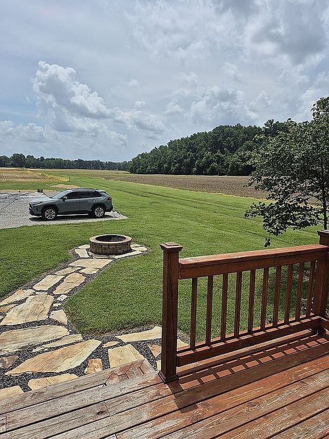 Photo of 7844 Schmuck Rd, Evansville, IN