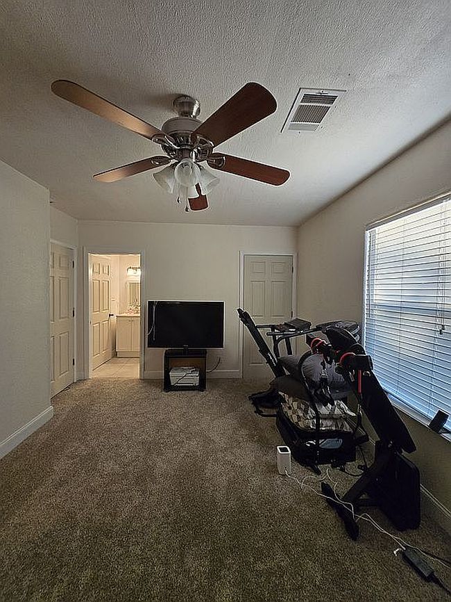 Photo of 1864 Mosswood, Kingsland, TX