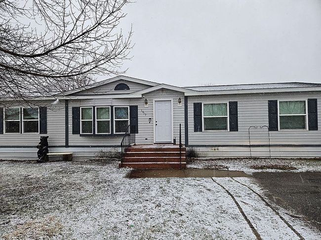 Image of 1915 Rosewood Dr