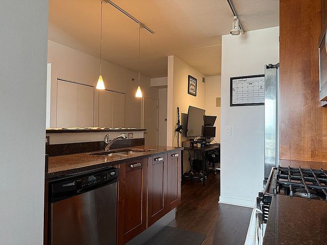 Photo of 432 S Washington Ave Unit 702, Royal Oak, MI