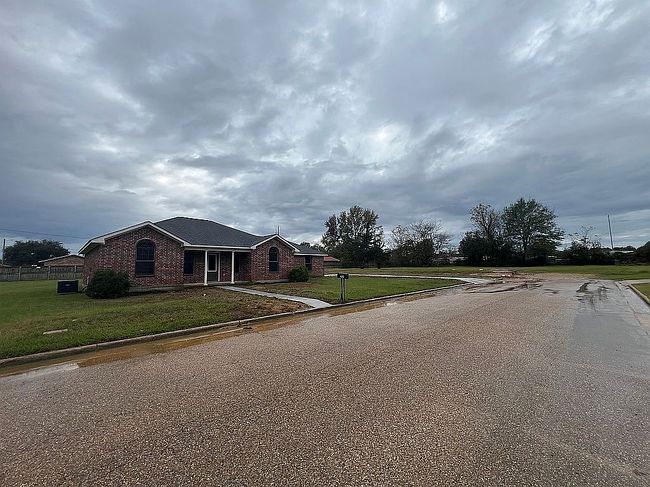 Photo of 209 Cowley St, New Boston, TX