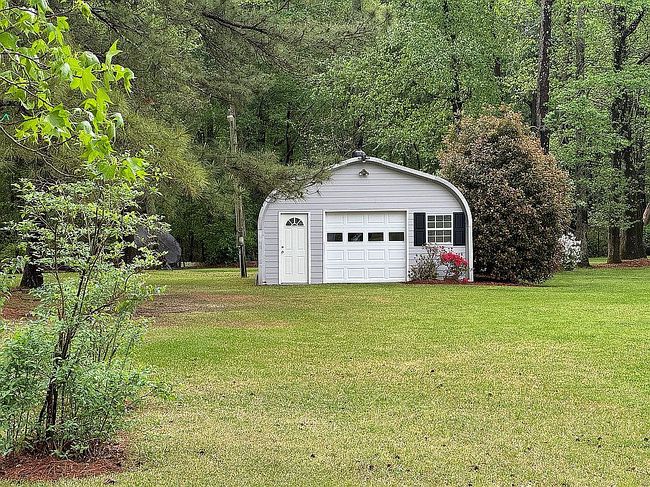 Image of 2562 Beard Rd