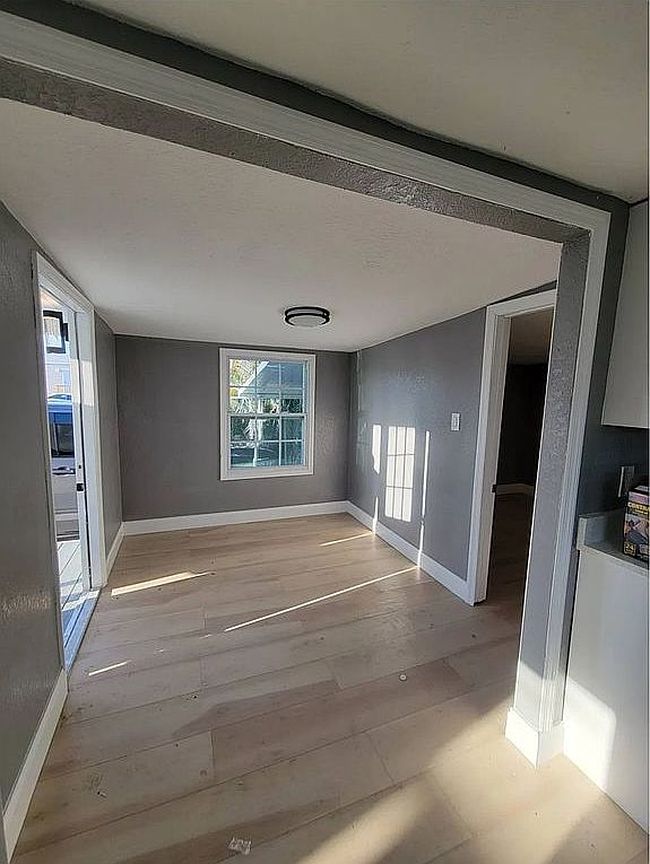 Photo of 4000 24th St N #313, Saint Petersburg, FL
