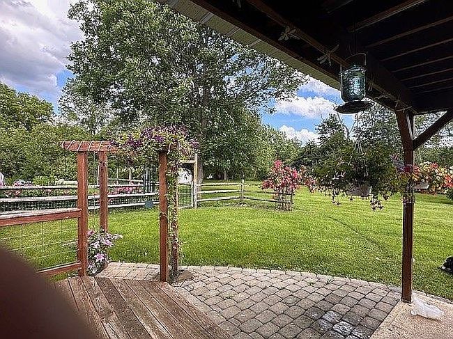 Photo of 14 Leisure Ln, Freeville, NY