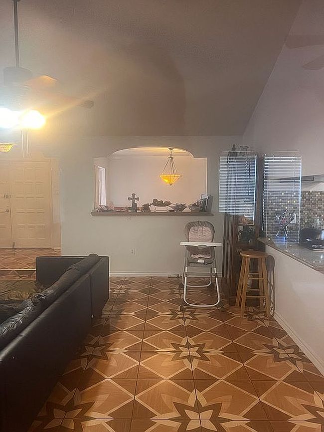 8918 Grape St, Houston, TX