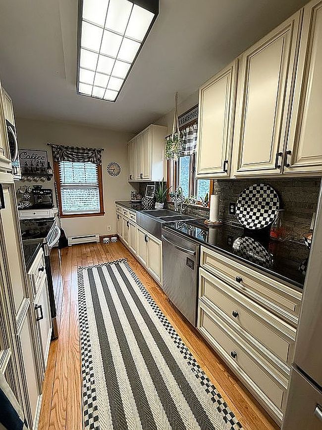 Image of 314 Darrow Ave