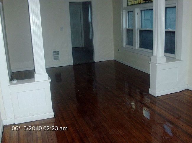 Photo of 30 Lexington Ave