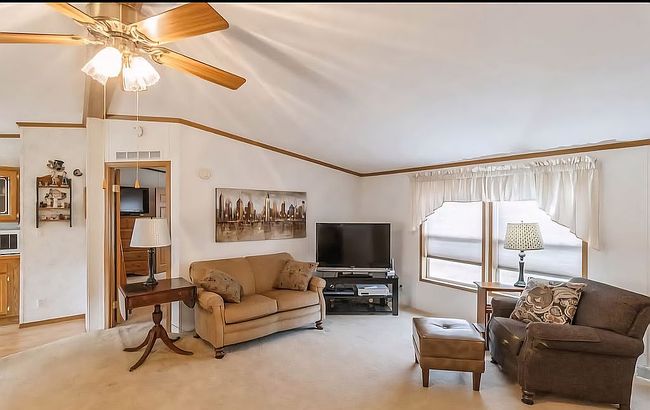 Photo of 1083 Joseph Ct, Waukee, IA