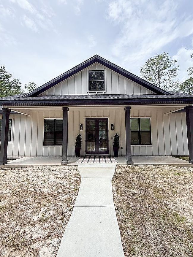 Photo of 456 Sw Bradenton Way