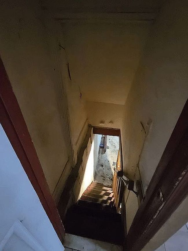 Photo of 150 W Wyneva St, Philadelphia, PA