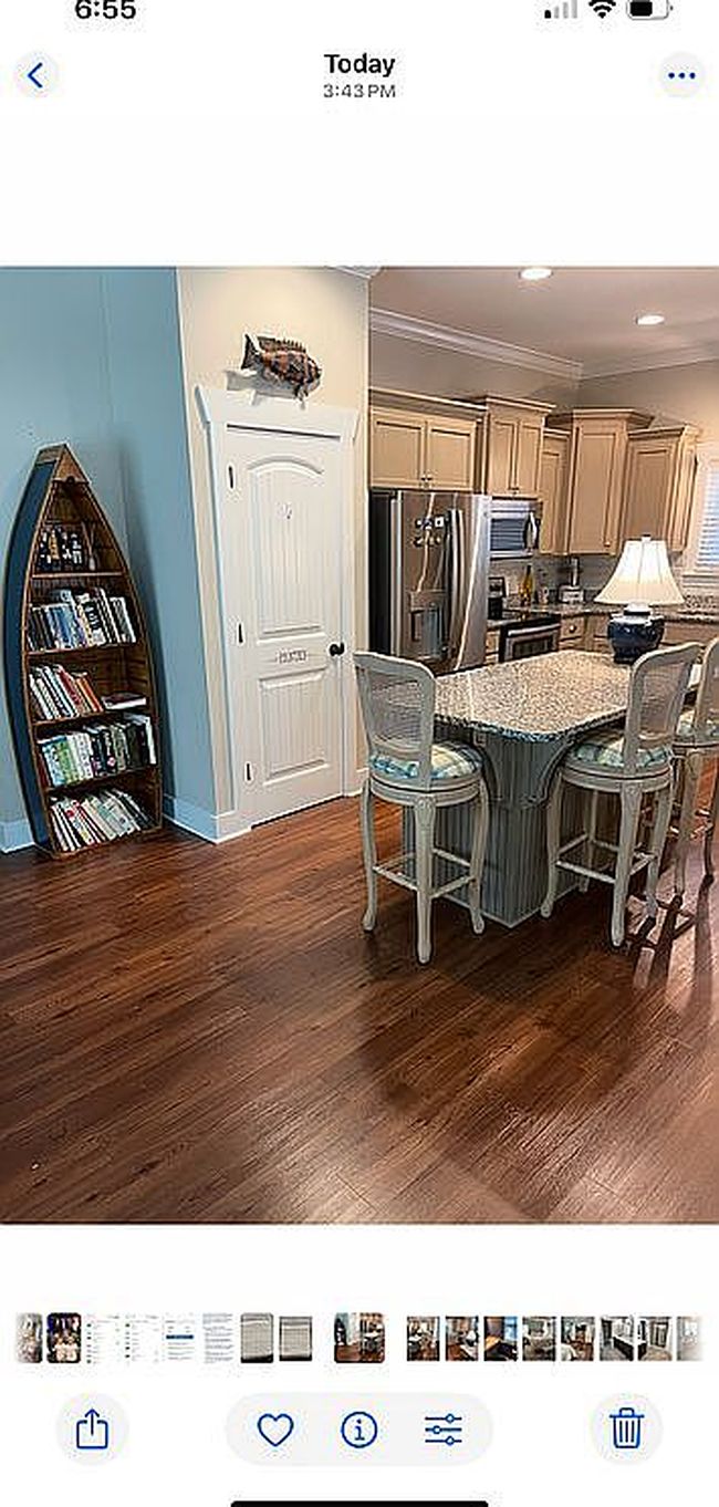 Photo of 145 Blackjack Oak Dr E, Richmond Hill, GA