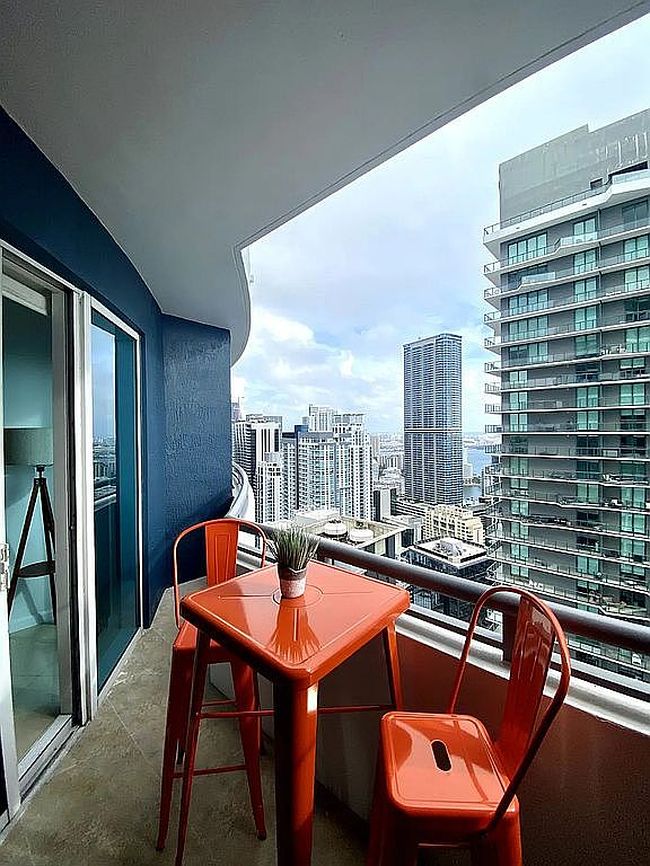 Photo of 60 Sw 13th St Apt 4414, Miami, FL