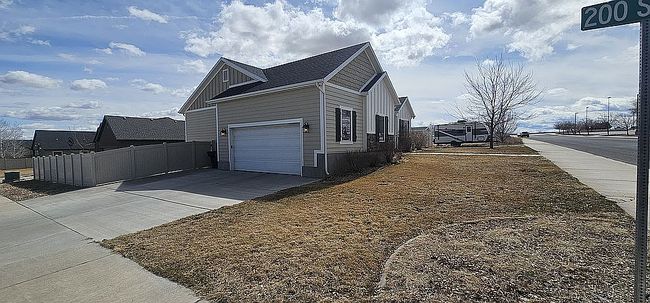 Image of 232 S Park Place Dr