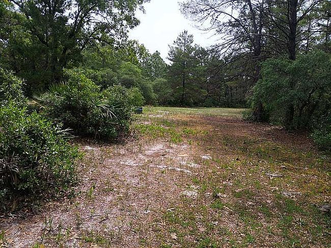 Photo of 2094 Lighthouse Rd, Carrabelle, FL