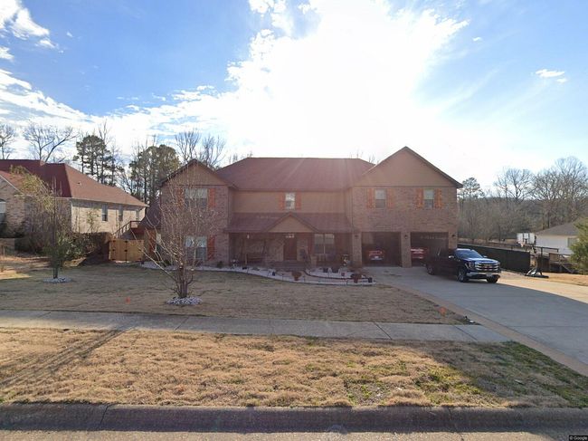 Photo of 812 Magnolia Dr