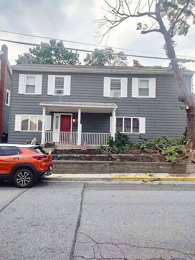 Image of 34 Walnut St
