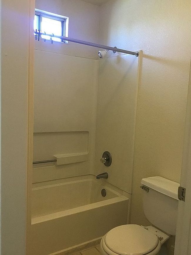 Photo of 2212 Glacier Dr, Davis, CA