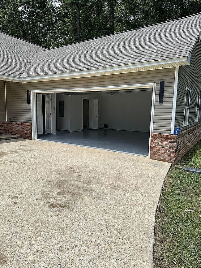 Photo of 117 Mays Bend Ln, Pell City, AL