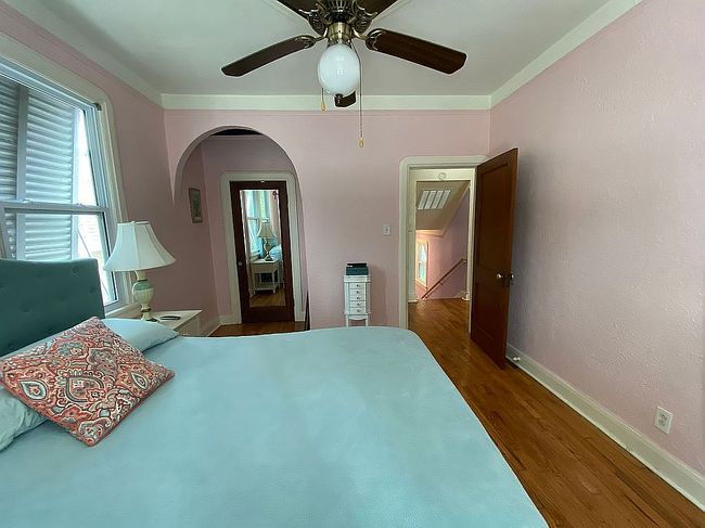 Image of 805 Hidalgo St