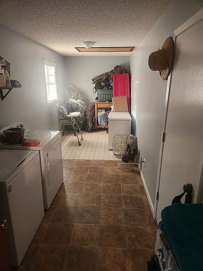 Photo of 6981 Brashiers Chapel Rd, Arab, AL